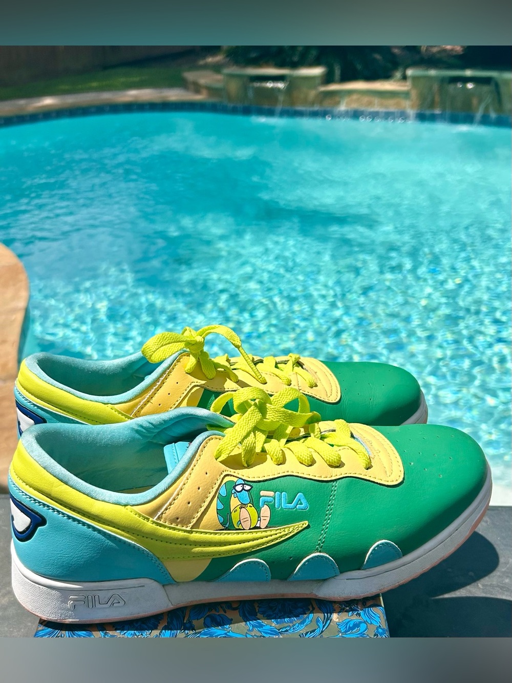 Fila x Rocko's Modern Life Original Fitness "Filburt" Sneakers. Men’s 10.5